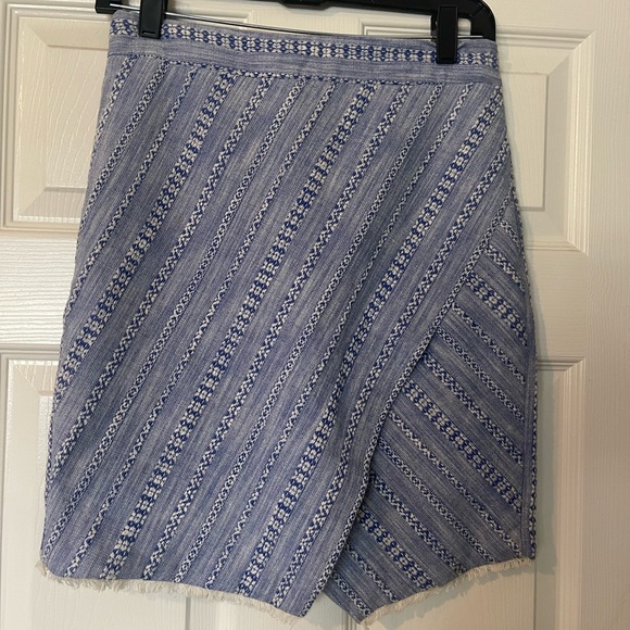 LOFT Dresses & Skirts - Ann Taylor LOFT vintage Textured/Structural Minimalist Pencil Skirt